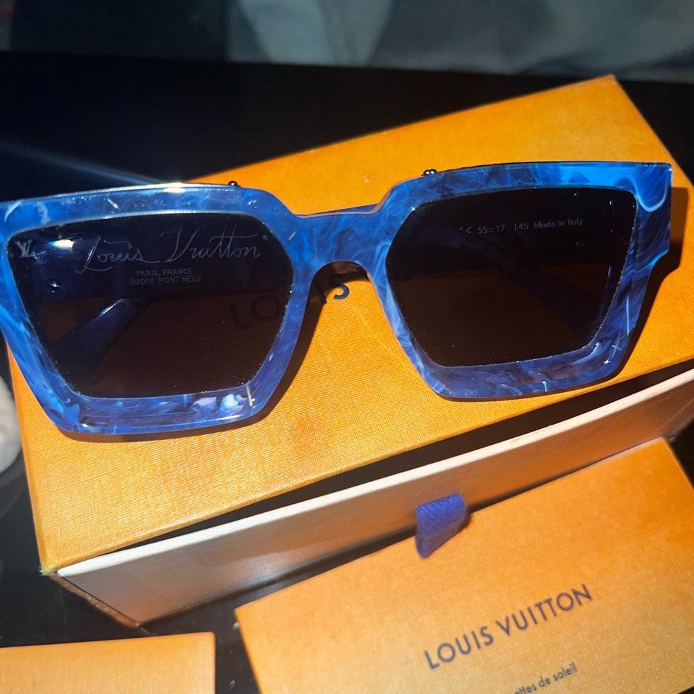 Blue Marble Louis Vuitton Millionaire 1.1